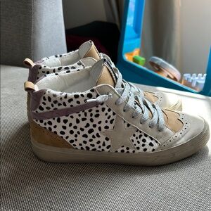 ShuShop Women's Sneakers with Star and Animal Print